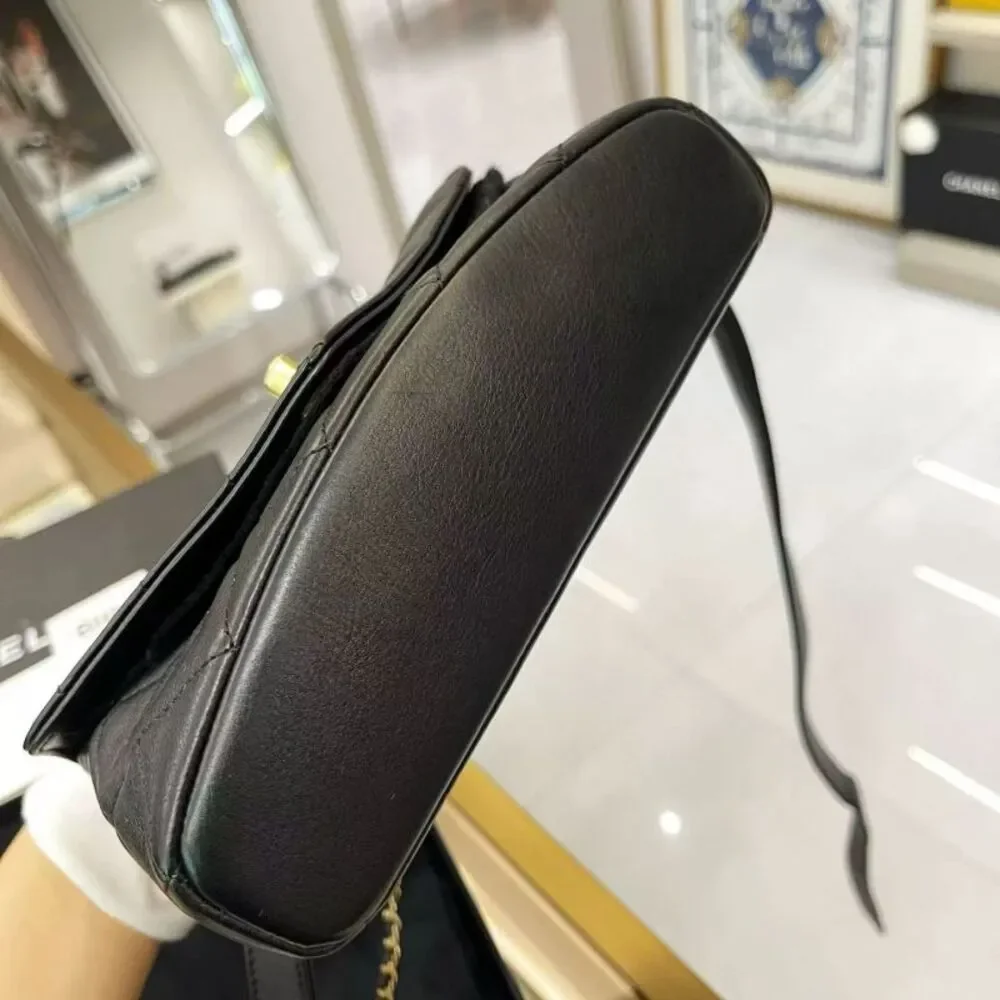 Chanel Women Pre-Loved Bag Very Good Condition